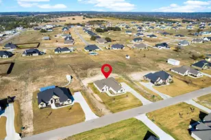 1061 Uplift Dr, Weatherford, TX 76087 - Photo 38