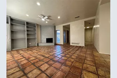 1900 Treehouse Lane, Plano, TX 75023 - Photo 2