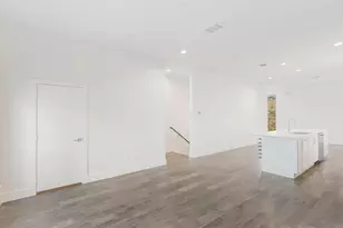 1771 Mccoy St, Dallas, TX 75204 - Photo 8