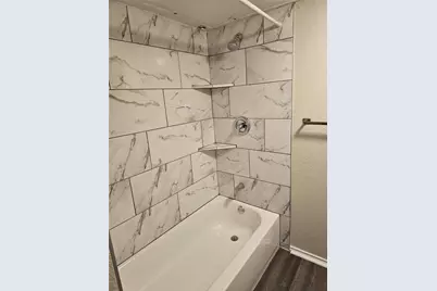 1719 Crest Grove Drive, Arlington, TX 76012 - Photo 14