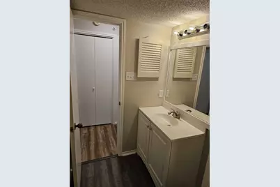 1719 Crest Grove Drive, Arlington, TX 76012 - Photo 12