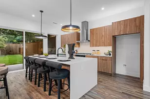 1014 Grandview Ave, Dallas, TX 75223 - Photo 4