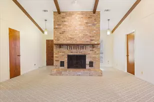 208 S Hedwig St, Riesel, TX 76682 - Photo 8