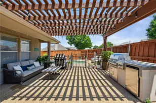 3305 Felicia Ct, McKinney, TX 75070 - Photo 2