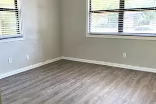 768 Pine St, Hurst, TX 76053 - Photo 6