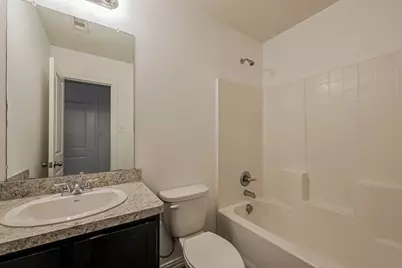 1216 E Powell Avenue, Fort Worth, TX 76104 - Photo 18