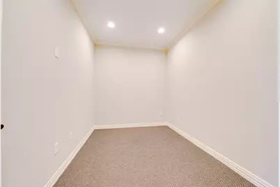 8751 Collin McKinney Parkway #204, McKinney, TX 75070 - Photo 4