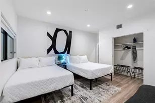 1002 Mobile St, Dallas, TX 75208 - Photo 22