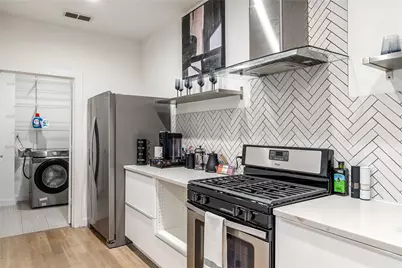 1002 Mobile Street #1, Dallas, TX 75208 - Photo 16