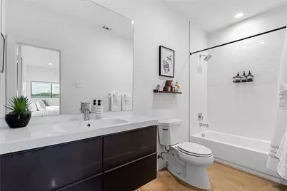 1002 Mobile Street #1, Dallas, TX 75208 - Photo 10