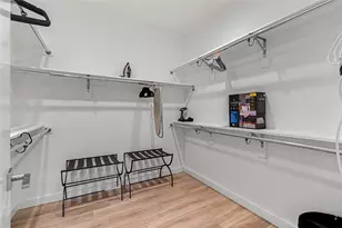1002 Mobile St, Dallas, TX 75208 - Photo 32