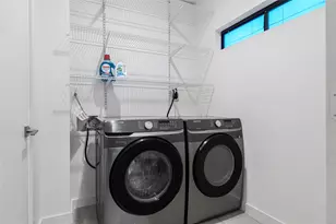 1002 Mobile St, Dallas, TX 75208 - Photo 20