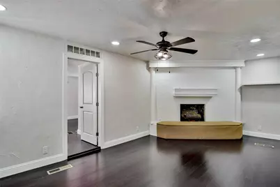 1722 Northbrook Court, Arlington, TX 76012 - Photo 6