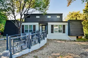 1722 Northbrook Ct, Arlington, TX 76012 - Photo 2