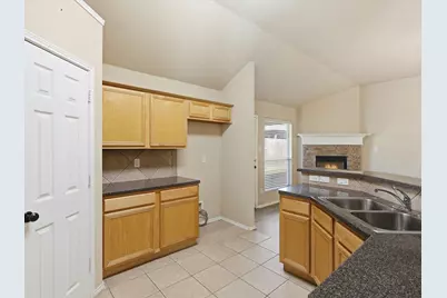 6524 Sierra Madre Drive, Fort Worth, TX 76179 - Photo 8