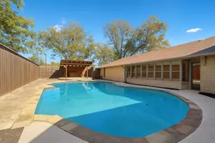 500 S Washington St, Pilot Point, TX 76258 - Photo 32