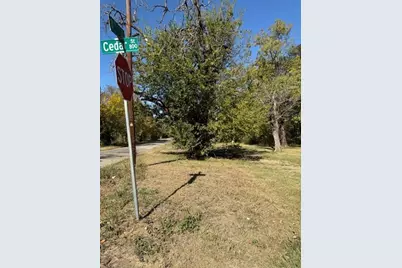 803 Cedar Street, Paris, TX 75460 - Photo 2