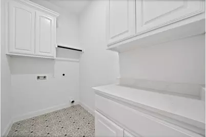 1023 E Allen Avenue, Fort Worth, TX 76104 - Photo 32