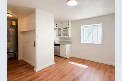 604 Mesquite Avenue, Crowley, TX 76036 - Photo 8