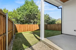 5847 Millar Dr, Dallas, TX 75236 - Photo 16