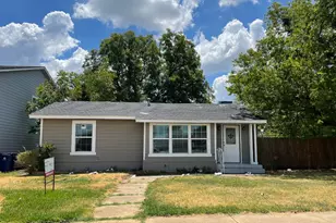 330 W Morgan St, Denison, TX 75020 - Photo 10