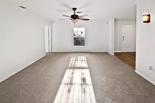 4346 Hamilton Ave, Dallas, TX 75210 - Photo 4