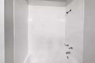 4346 Hamilton Ave, Dallas, TX 75210 - Photo 10