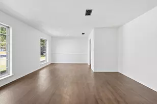 1208 Birch St, Hurst, TX 76053 - Photo 4