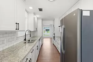 1208 Birch St, Hurst, TX 76053 - Photo 6