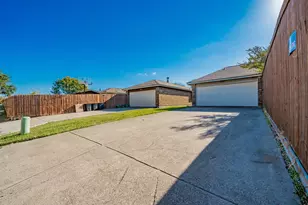 923 Courtney Dr, Mesquite, TX 75150 - Photo 38