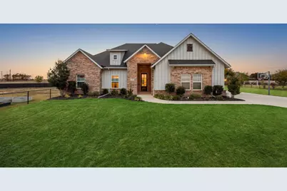 1318 Oliver Creek Lane, Justin, TX 76247 - Photo 2