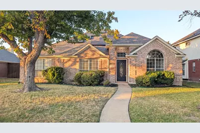 10900 Robincreek Lane, Frisco, TX 75035 - Photo 1