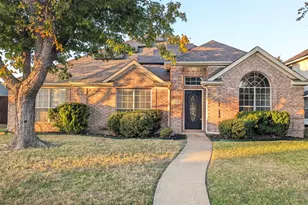 10900 Robincreek Ln, Frisco, TX 75035 - Photo 1