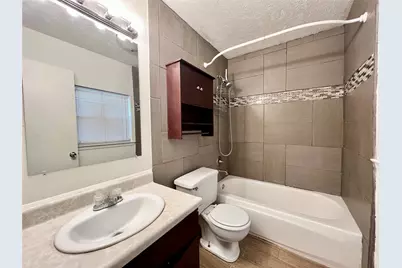 19 W Mountain Creek Drive, Grand Prairie, TX 75052 - Photo 8