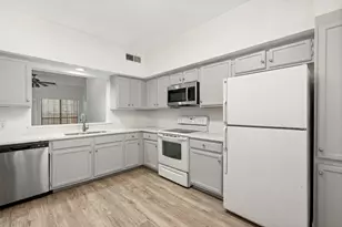 9601 Forest Ln, Dallas, TX 75243 - Photo 10