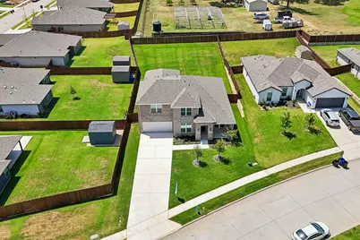 808 Stone Eagle Drive, Azle, TX 76020 - Photo 2