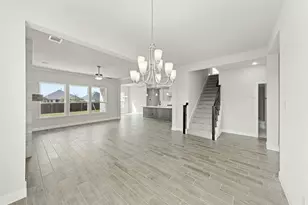 808 Stone Eagle Dr, Azle, TX 76020 - Photo 8