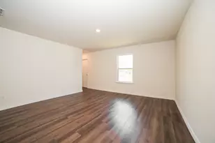 823 Dawson St, Waco, TX 76704 - Photo 8