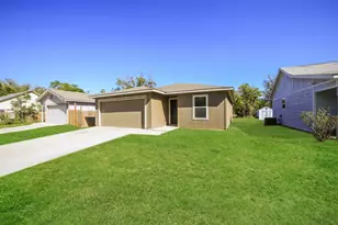 823 Dawson St, Waco, TX 76704 - Photo 2