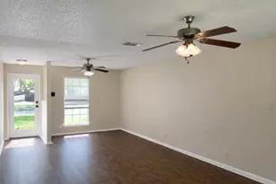 6009 Deborah Ln, Watauga, TX 76148 - Photo 4