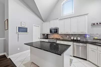 2554 Adam Lane, Lewisville, TX 75056 - Photo 18