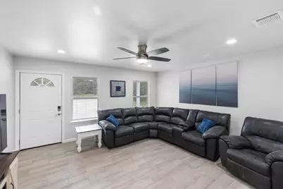 4720 Evening View Drive, Granbury, TX 76048 - Photo 6