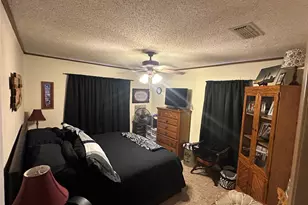 309 Elm St, Whitesboro, TX 76273 - Photo 8