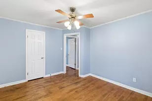 208 W 1st St, Weatherford, TX 76086 - Photo 10