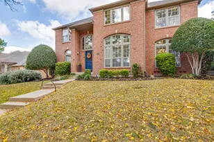 2117 Texas Ash Dr, Irving, TX 75063 - Photo 2