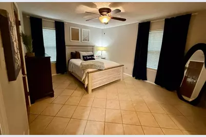 832 Chateau Valee Circle, Bedford, TX 76022 - Photo 10