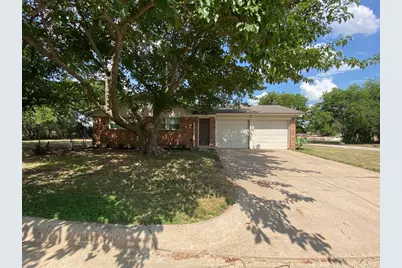 6166 Jennie Drive, Fort Worth, TX 76133 - Photo 1