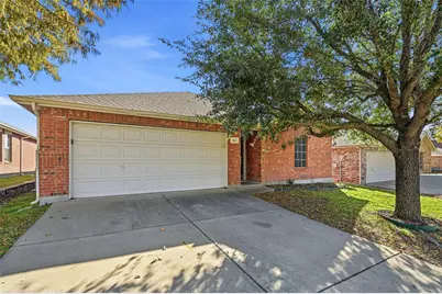 614 Lincoln Avenue, Lavon, TX 75166 - Photo 1