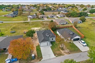 315 Windjammer Rd, Gun Barrel City, TX 75156 - Photo 32