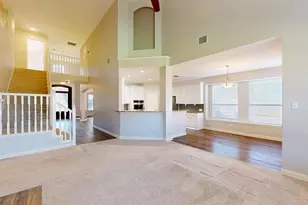 200 Patricia Ln, Highland Village, TX 75077 - Photo 6